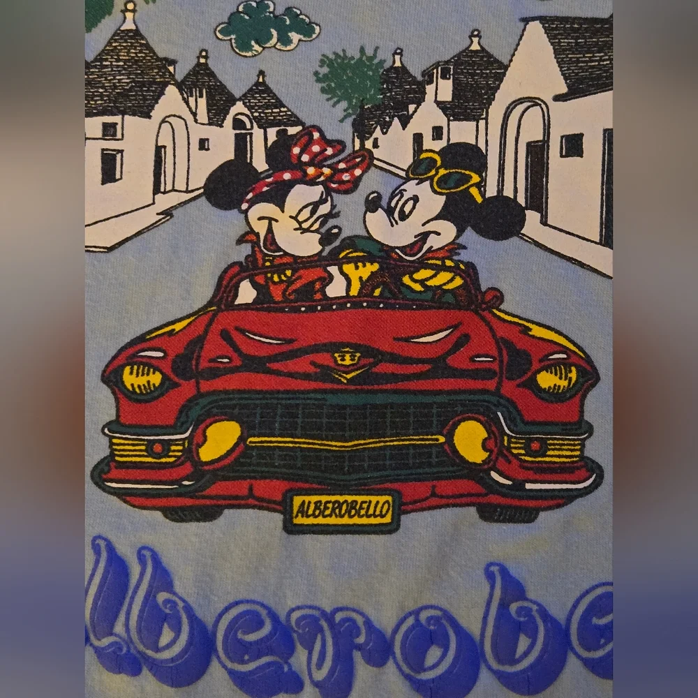 MICKEY & Minnie Alberobello Italy Red Convertible Travel Tee Royalcup Medium